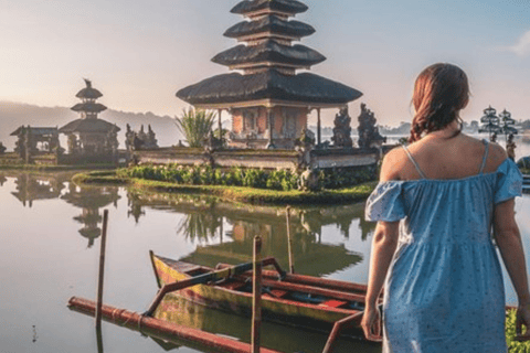 Bali : Full Day Ulundanu - Tanah Lot Tour