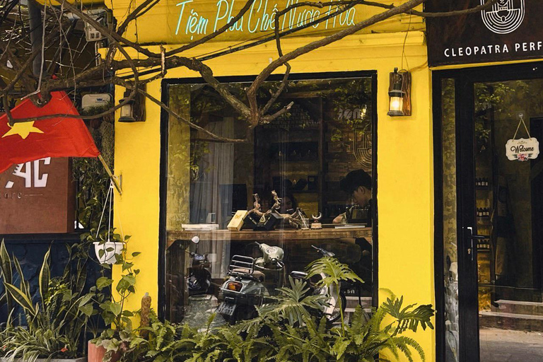 Hanoi: Perfume Making Workshop by Cleopatra Perfume