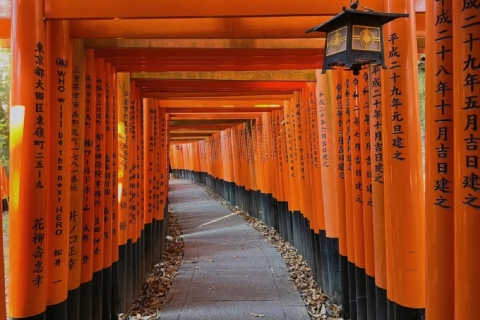 Kyoto 1-Tages-Tour: Kiyomizu-dera, Kinkakuji und Fushimi InariAbholung vom Bahnhof Kyoto um 9:50 Uhr