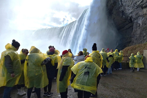 Niagara: Beyond the Falls Walking Tour & Cruise (seasonal) Beyond the Falls Walking Tour