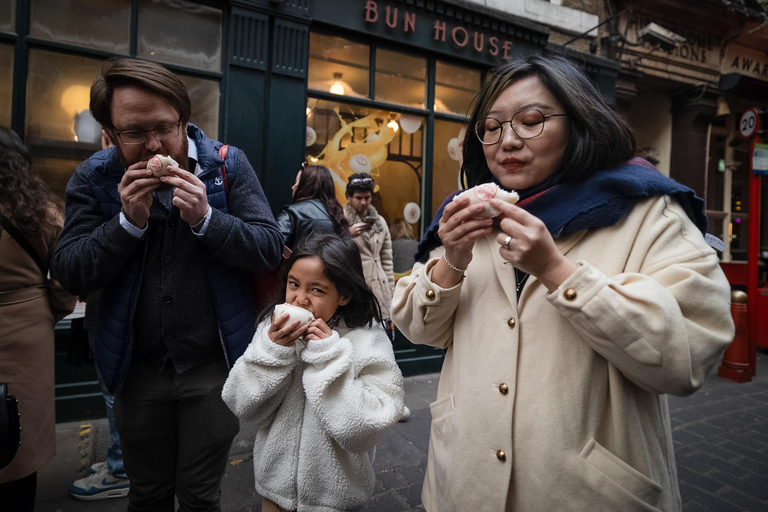 London: Soho & Chinatown Food Walking Tour Flavours of Soho & Chinatown: Group Food Tour