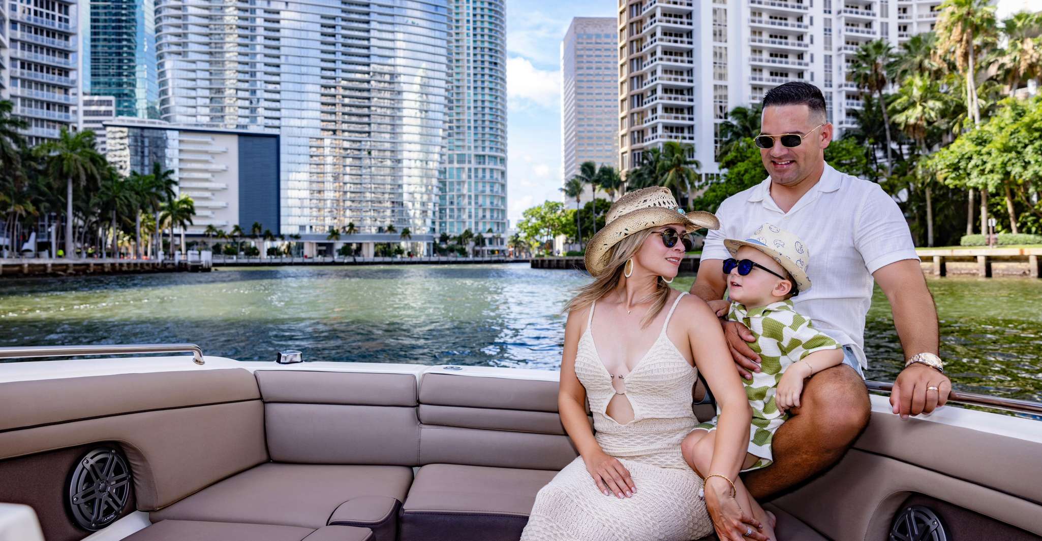 Miami: Private Boat Charter Guided and Tailored Experience photo 6