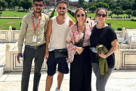 Private Guided Taj Mahal Tour w/ Skip The Line Entry Ticket Only Professional Tour Guide