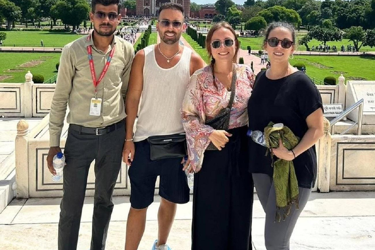 Private Guided Taj Mahal Tour w/ Skip The Line Entry Ticket Only Professional Tour Guide