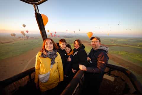 Marrakech : Vol en montgolfière, petit-déjeuner berbère et vidéo du vol
