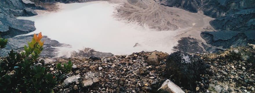 Visite du cratère Tangkuban Perahu depuis Bandung