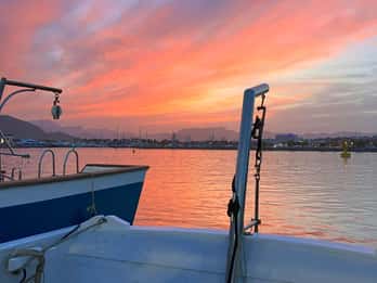 Alcudia Mallorca: Sunset Cruise with Food and Drinks Included