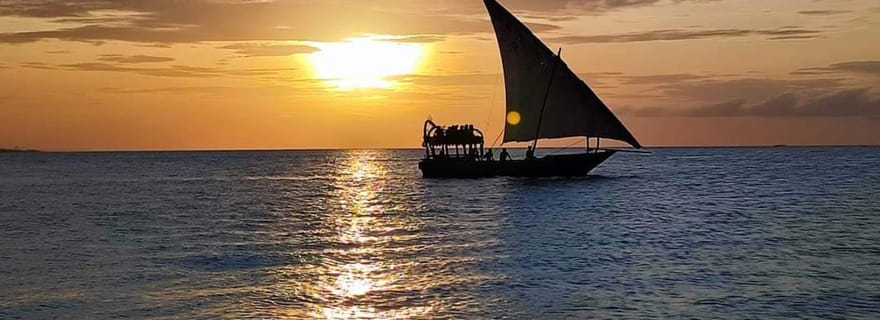 Zanzibar : croisière en boutre au coucher du soleil à Nungwi et Kendwa