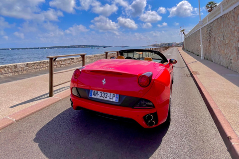 Cannes : l'expérience FerrariVisite guidée en supercar