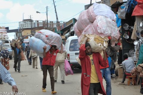 Authentic Addis Ababa Tour: Museum, Merkato & Coffee Ritual