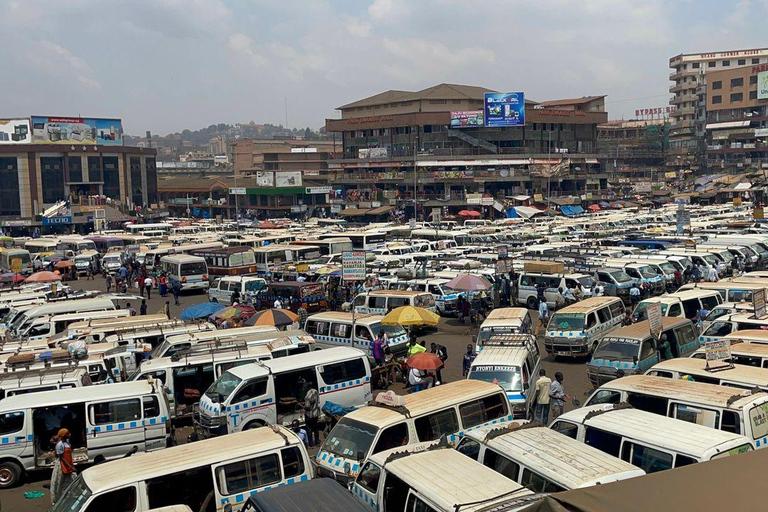 恩德培：摩托导览步行之旅·乌干达罗莱克斯美食体验恩德培：骑摩托导览步行游与乌干达劳力士体验