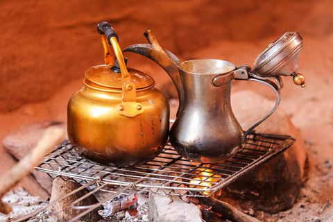 Hurghada: Star Watching Desert Adventure by Jeep with Dinner