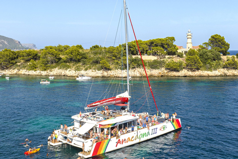 Port d'Alcudia: North Coast Catamaran Cruise with Meal Catamaran Cruise with Lunch