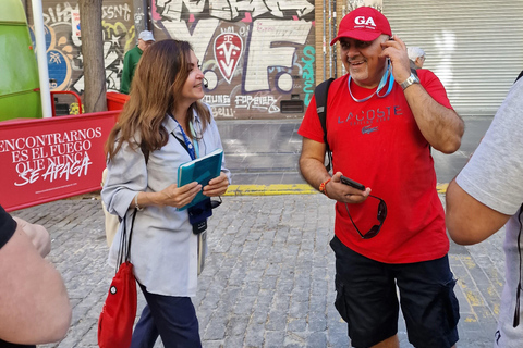 Valência: Excursão a pé pelo Festival das FallasExcursão a pé pelo Festival das Fallas