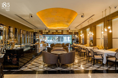 بانكوك: صالة شاي 1823 من رونفيلدت، باقات الطعام والشرابطقم شاي فاخر من جولد إندلجنس لشخصين