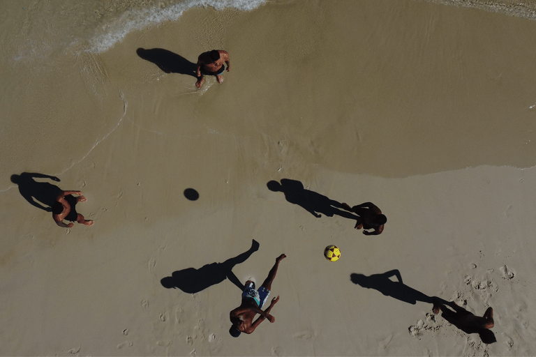 Rio de Janeiro: Altinha Beach Football Experience