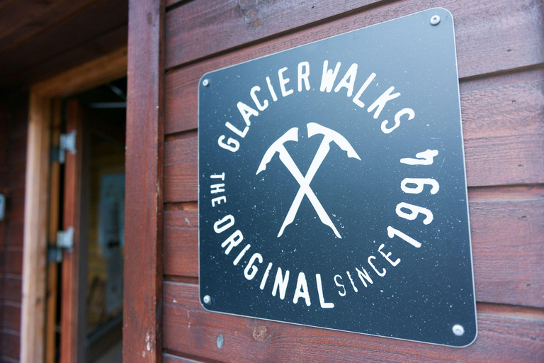 Skaftafell: Custom Glacier Adventure, the Guide's Choice