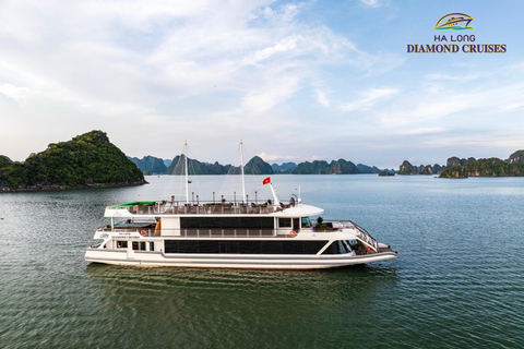 Hanoi : Best 5-Star Ha Long 1 Day Tour avec transfert en limousineVisite de Ha Long