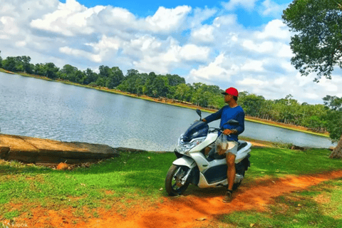 Location de moto à Siem Reap - Visite des temples et de la ville en conduite autonomeLocation de moto privée pour 7 jours