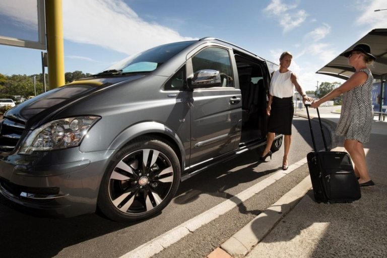 Upphämtning och transfer till flygplatsen