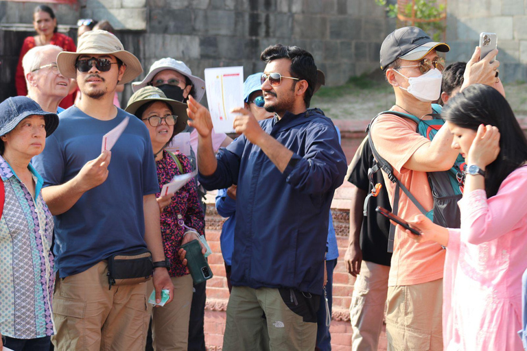 Pashupatinath: Evening tour of temple and Aarati ceremony