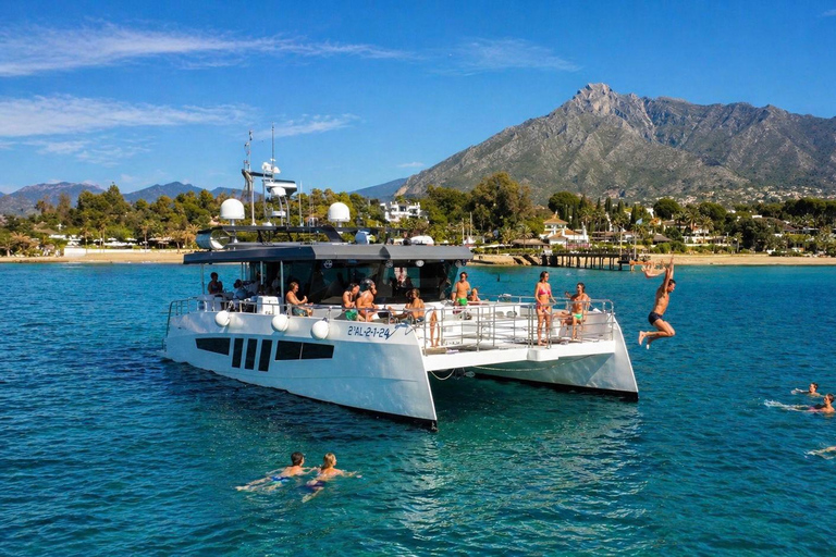 Marbella: Catamaran Tour with a Swimming Stop
