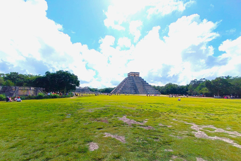 Chichen Itza e Valladolid: da Cancun e Playa del CarmenChichen Itza: Visita una delle sette meraviglie