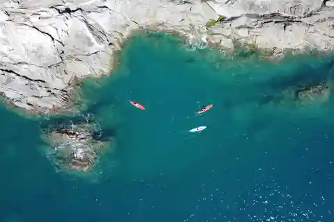 Kayak Tour Between Levanto and the Cinque Terre: A Unique Experience in Liguria