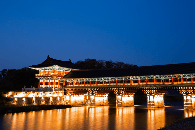 Au départ de Busan : visite du patrimoine UNESCO de Gyeongju avec vue nocturneGyeongju : départ de Busan pour une visite guidée du patrimoine de l&#039;UNESCO avec vue nocturne