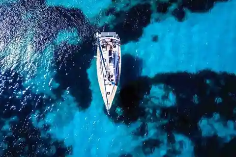 Santorini Sailsational: The Ultimate Caldera Sunset Cruise