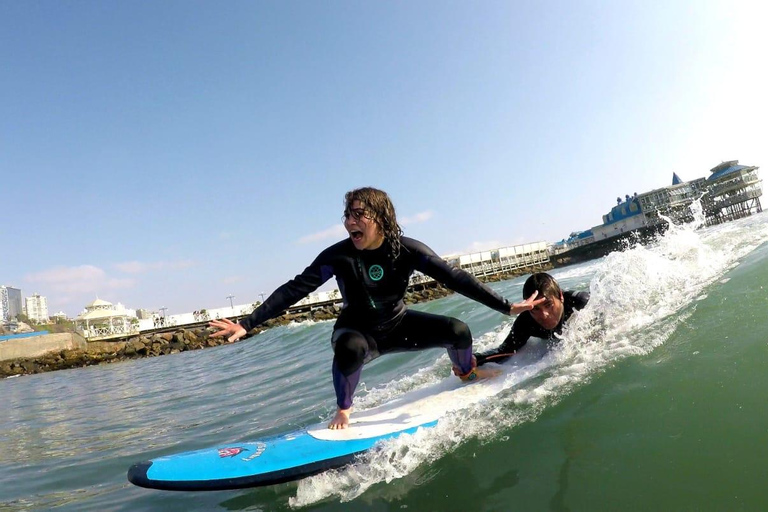 Lima: Surf Lesson at Playa Makaha in Miraflores Lima: Group Surf Lesson at Playa Makaha in Miraflores