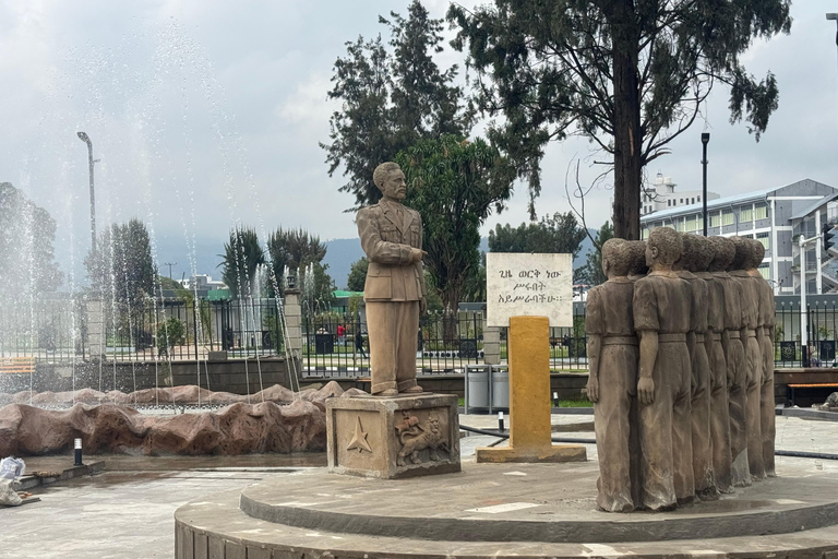 Addis Ababa: City Highlights Guided Tour