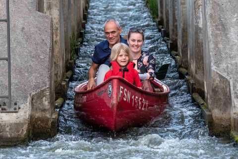 Discover Leipzig in a 3-person canoe – 4-hour paddling tour through nature Discover Leipzig with a 3-person canoe – 4-hour paddling tour through nature