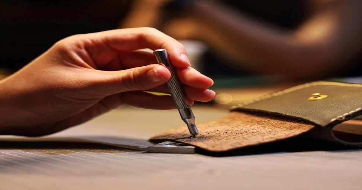 Hoi An: Handmade Leather Crafts Workshop (Starter Course) | GetYourGuide
