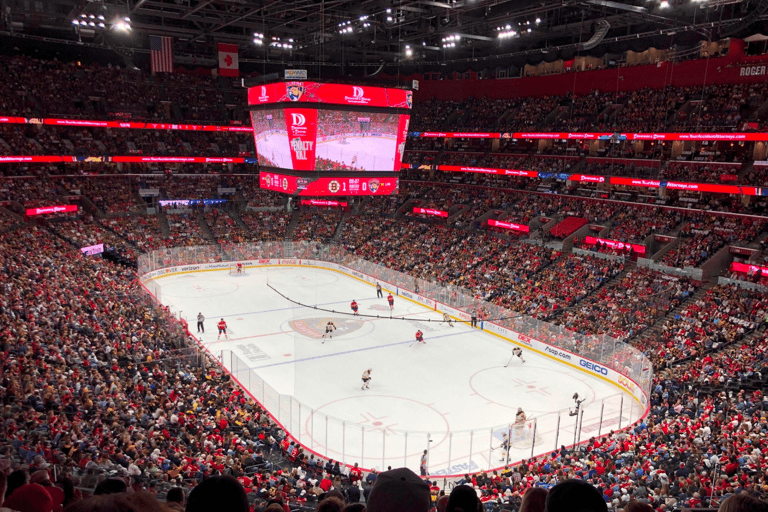 Miami: Florida Panthers Ishockey SpelbiljettPremium-sittplatser