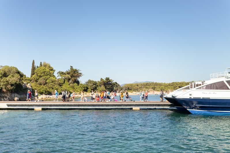 De Cannes ferry allerretour pour l'île SainteMarguerite GetYourGuide
