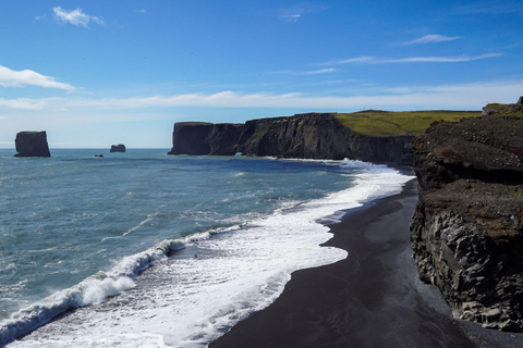 雷克雅未克：南海岸奇观和北极光之旅