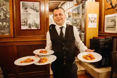 Rome: Avond culinaire tour door lokale locaties