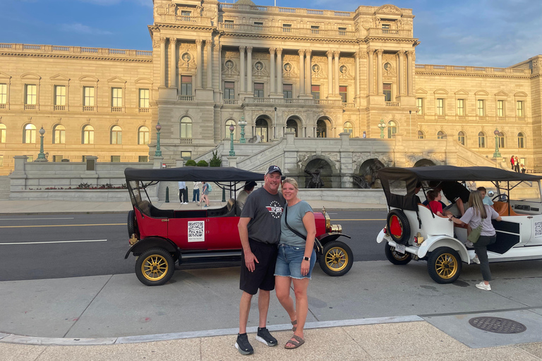 Washington, DC: Visita a los Monumentos y Conmemoraciones en un Coche Antiguo