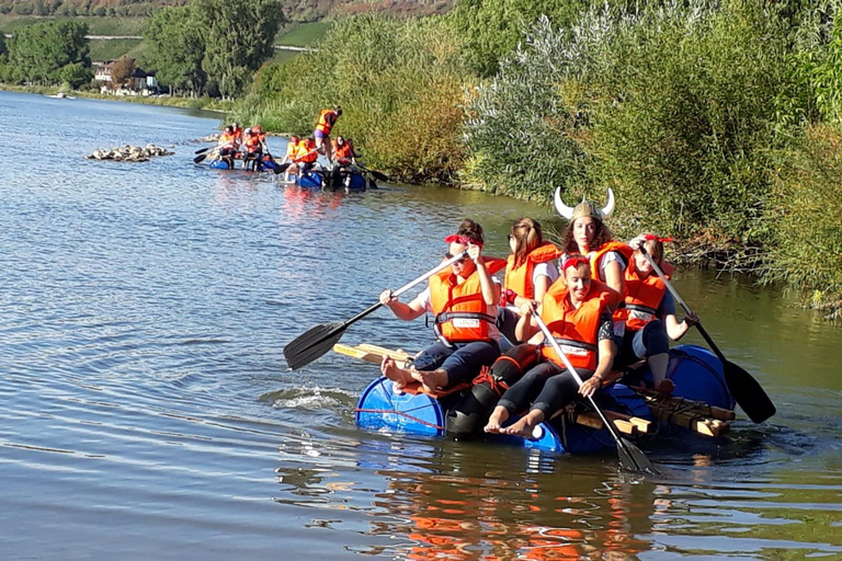 Sommerhausen near Würzburg: Exclusive group raft building