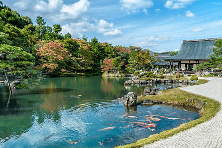 Kyoto: Arashiyama UNESCO Walking Tour with Admission