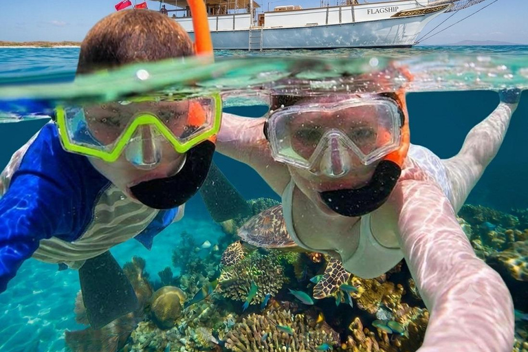 Aruba: Afternoon Snorkel Cruise