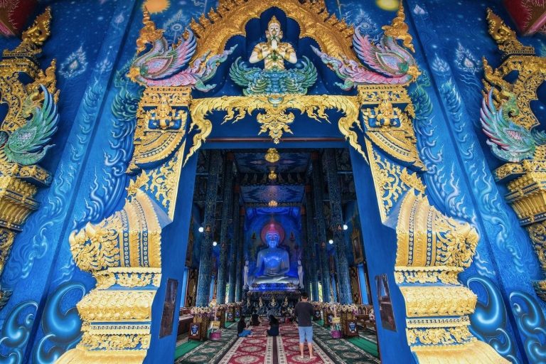 Depuis Chiang Mai : Temple blanc, Maison noire et Temple bleu