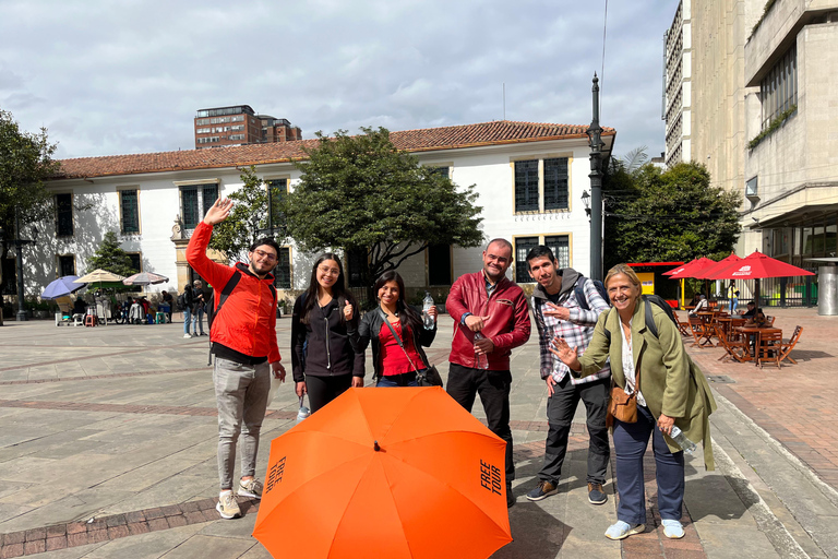 Bogotá: Centro Histórico y Graffiti Tour a pie compartido