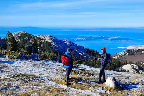 Velebit: Caminha até 1676m acima do Mar Adriático