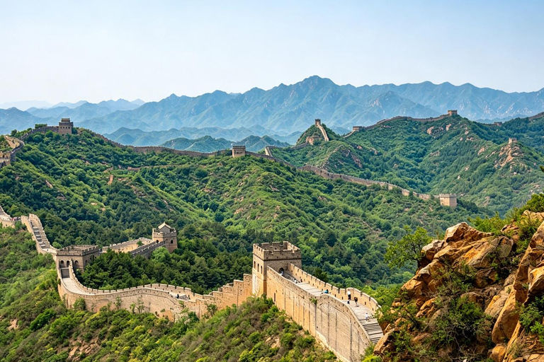 Beijing: Jinshanling Great Wall Guided Tour with Transfers 跟团游：车+票+观光车