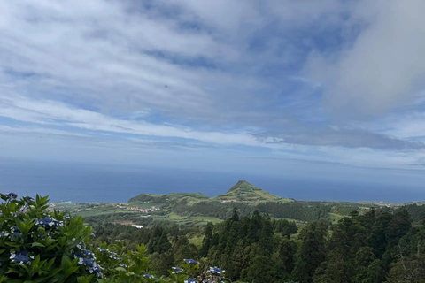São Miguel: Horseback Riding at Sete Cidades with Lunch Sunset Tour (no lunch)