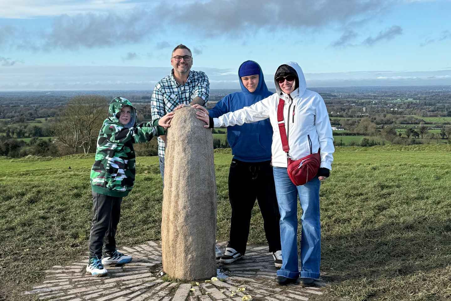 Day Tour: Hill of Tara Trim Castle Boyne Valley Celtic sites