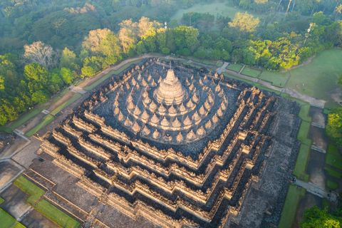 Yogyakarta : visite d&#039;une journée à Prambanan, Merapi en Jeep et BorobudurYogyakarta : visite d&#039;une journée de Prambanan, Merapi en Jeep et Borobudur