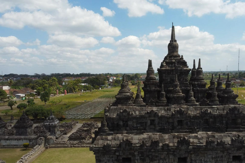 Yogyakarta: Borobudur, Prambanan & Alun-Alun Kidul Tour